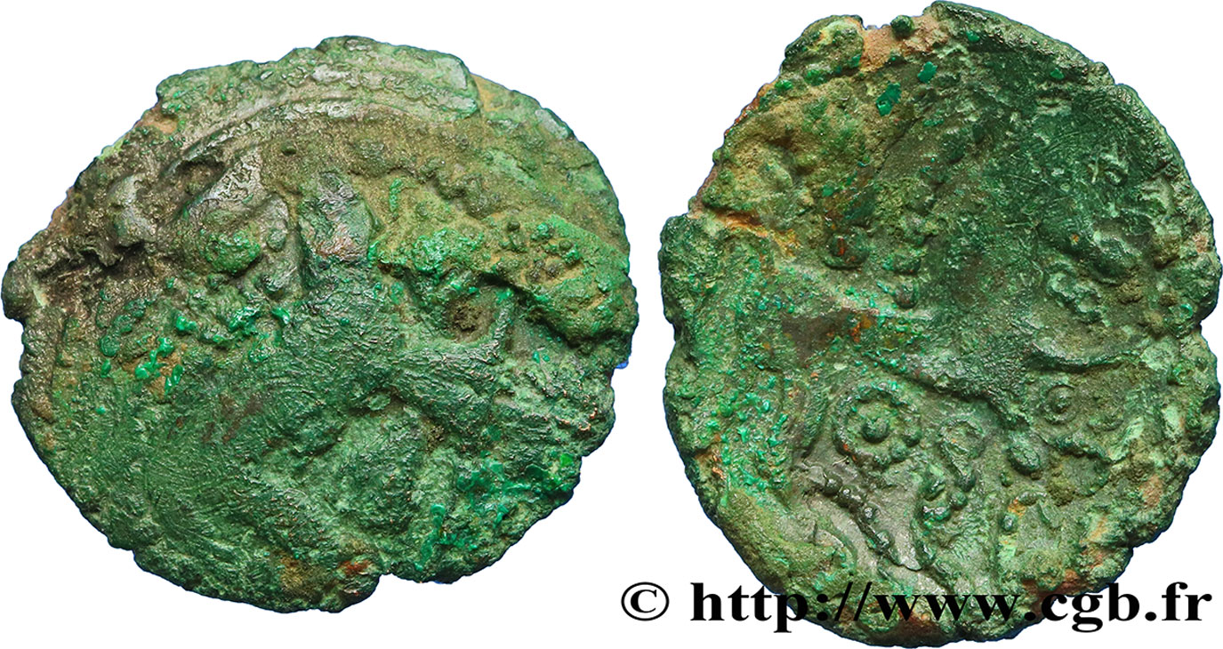 GALLIA BELGICA - BELLOVACI (Area of Beauvais) Bronze au personnage courant, aux feuilles et aux épis VF