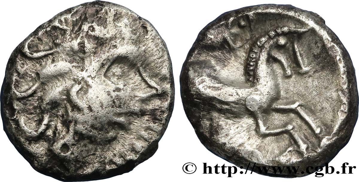 GALLIA - ÆDUI (BIBRACTE, Area of the Mont-Beuvray) Denier à la lyre - revers à la tête coupée (?) XF