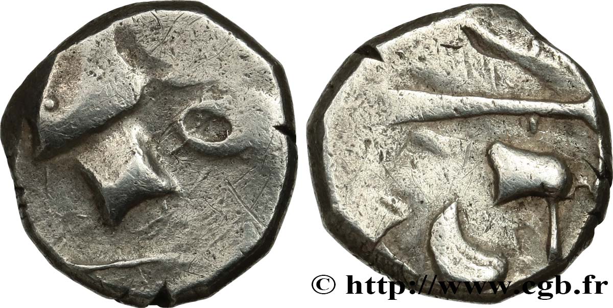 GALLIA - SOUTH WESTERN GAUL - VOLCÆ TECTOSAGES (Area of Toulouse) Drachme “à la tête cubiste”, S. 1 VF